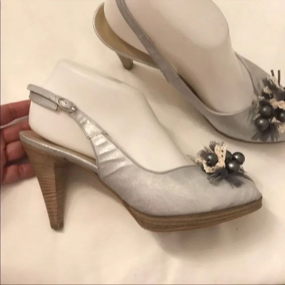 PETER KAISER MATTE SILVER HEELS.   NEW